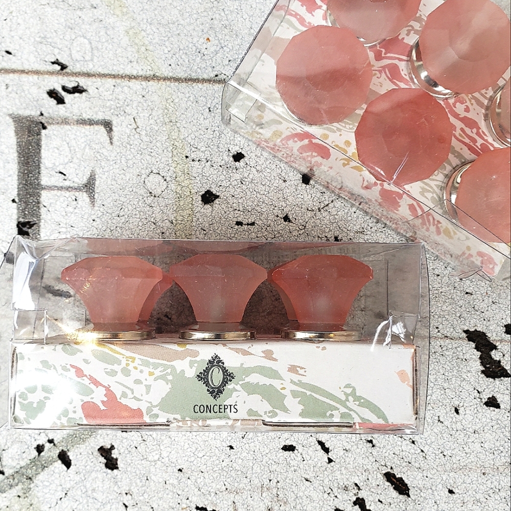Pink Decorative Knobs - Picture 1 of 10